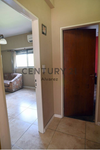 Imagen 19 de 23 de Departamento En Venta 3 Amb Con Cochera Lanus