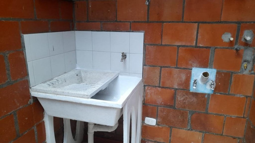 Imagen 6 de 7 de Arriendo Casa Dos Quebradas Tulipanes