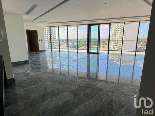 Venta Departamento 2 Ambientes Zona Hotelera