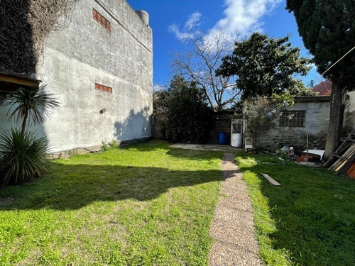 Imagen 8 de 9 de Venta - Casa 5 Ambientes, Bajo El Precio!
