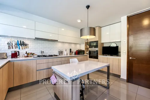 Arriendo Amoblado, Espectacular Duplex Con Gran Vi...