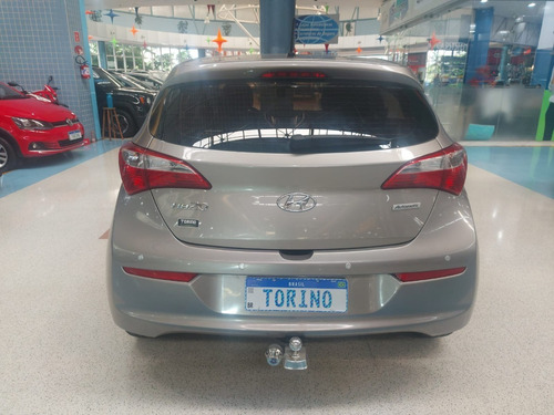 Imagem 5 de 15 de Hyundai Hb20 1.6 Comfort Plus Flex Aut. 5p