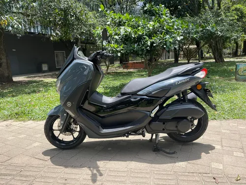 Yamaha N-max 2023