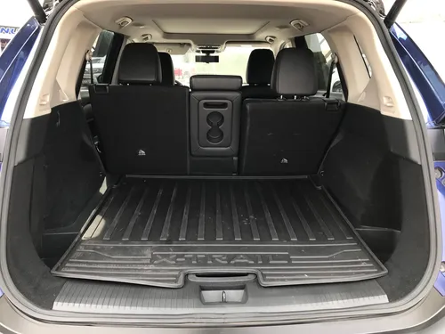 Nissan X-Trail 2.5 Platinum 2 Row Cvt