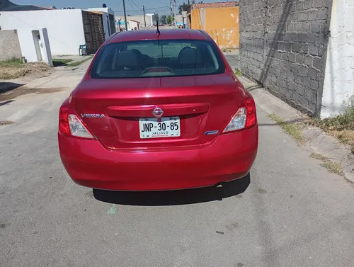 Nissan Versa 1.6 Advance At