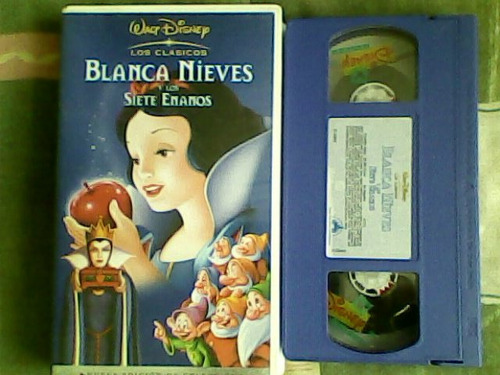 Pelicula Vhs Blanca  Nieves Y Los 7 Enanos