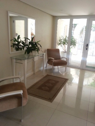 Imagem 9 de 11 de Apartamento Com Suíte No Bairro Santo Antonio - 887