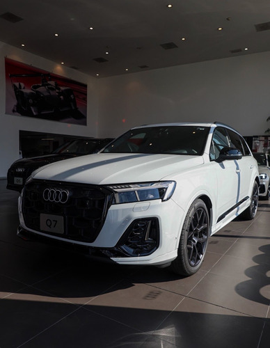 Audi Q7 3.0 TFSI 55 s line PHEV 394hp