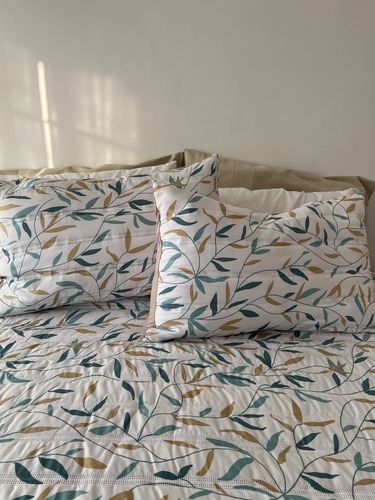 Cubrecamas King, Kit 5 Piezas Y 2 Almohadones De Regalo Hojas Verdes Aqua Floreado