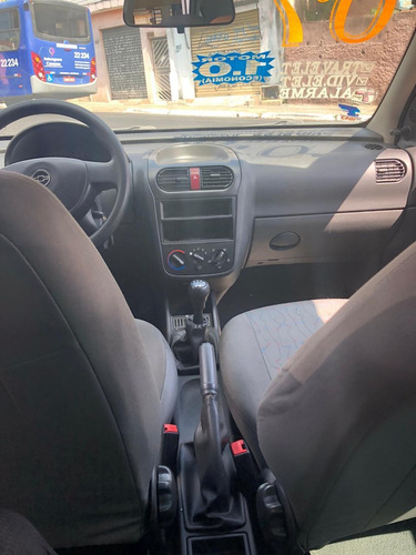 Corsa Sedan Joy 1.0 2007