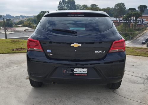 Chevrolet Onix 1.0 8V