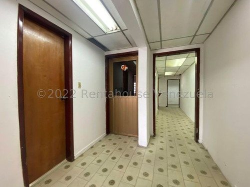 Imagen 20 de 30 de Galpon Con Terreno En Venta En La Zona Industrial 1 De Barquisimeto Rah. 23-11795 //invierta Seguro Con Rentahouse//