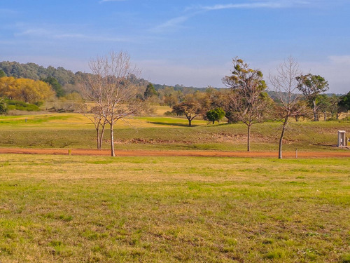 Oportunidad Gran Lote Interno De 3556 M2 Muy Lindas Vistas En Venta - Carmelo Golf