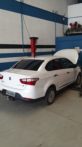 Imagem 6 de 6 de Fiat Grand Siena 2017 1.0 Attractive Flex 4p