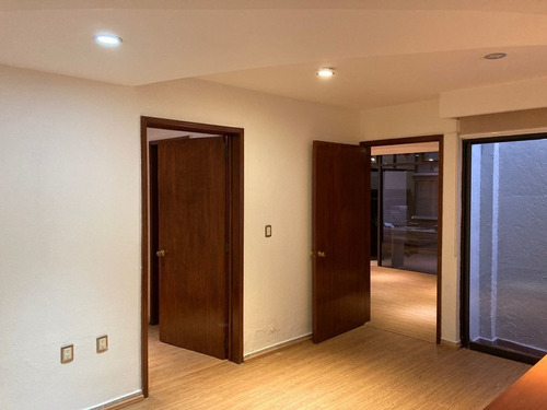 Imagen 4 de 14 de Casa En Renta Con Uso De Suelo En San Jose Insurgentes
