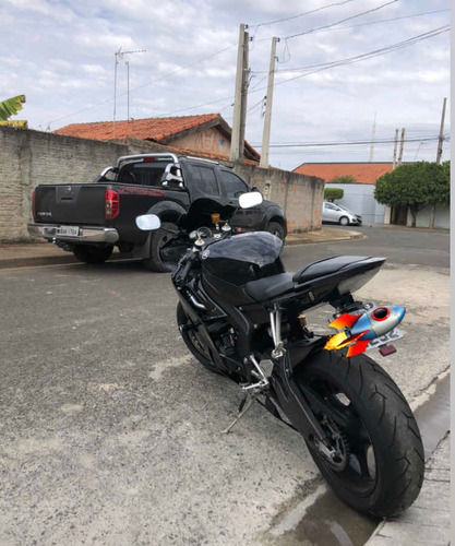 Yamaha R6