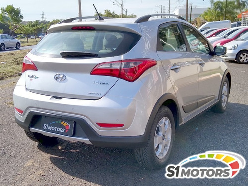 Imagem 6 de 8 de Hyundai Hb20x Premium 1.6 Prata 2014