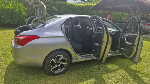 Citroën C-Elysée 1.6 Shine