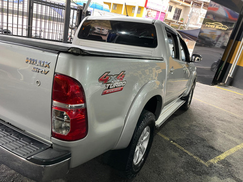 Toyota Hilux Hilux SRV 4x4 3.0 (cab. dupla)