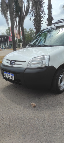 Peugeot Partner 1.6 Hdi Confort 5as
