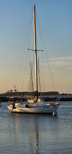 Velero Ferrocemento Amiri 40 Pies (bandera Polaca)
