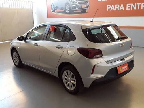 Imagem 6 de 9 de Chevrolet Onix 1.0 Flex Lt Manual