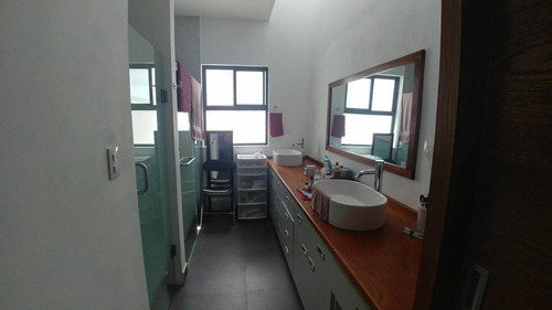 Imagen 20 de 25 de 386986-oficina En Venta Con Bodega Y Casa Amueblada En Col. Los Cedros