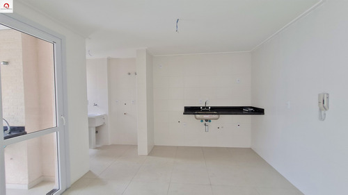 Imagem 17 de 30 de Praia Das Pitangueiras - Calçadão - Guarujá - 3 Dormitórios (1suíte) - Sala Para 3 Ambientes - Varanda Gourmet - 2 Banheiros - Vista Para O Mar - Ap05789 - 69289396