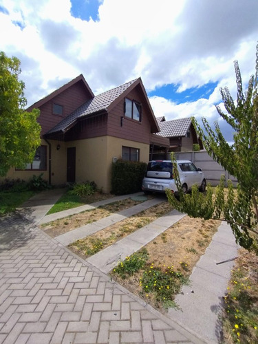 Amplia Casa 3d+3b Condominio Los Arrayanes,h.las Cruces