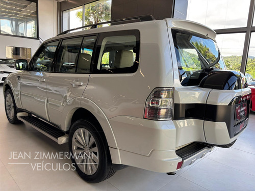 Mitsubishi Pajero Full HPE Full 3.2 4x4 T.I.Dies. 5p Aut
