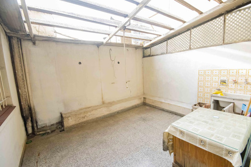 Departamento De 3 Ambientes Dependencia Apto Profesional En Alquiler, En Martínez.