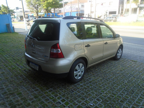 Nissan Livina 1.6 - 2010-2010 -