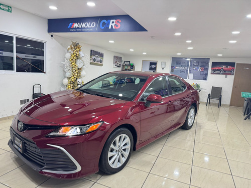 Toyota Camry 2.5 Le At