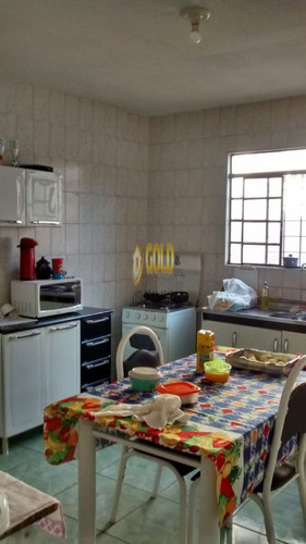 Imagem 2 de 11 de Casa Com 3 Dormitórios, 2 Banheiros, Sala, Cozinha A Venda