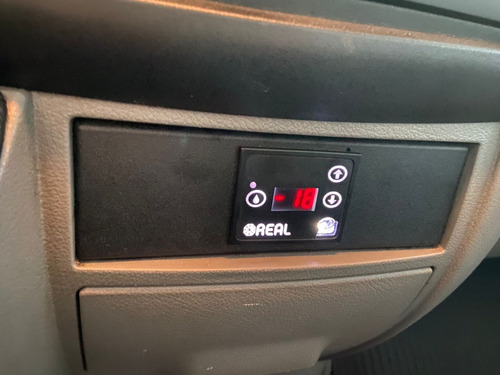 Imagem 9 de 15 de Sprinter 311 2016 Baú Refrigerado Completa Único Dono!