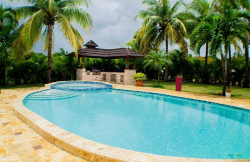 Se Vende Increíble Villa En Juan Dolio