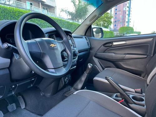 Imagem 11 de 12 de Chevrolet S10 Pick-up Ls 2.8 Tdi 4x4 Cd Dies. Mec. 2019/...
