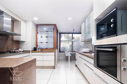 Departamento En Venta De 4 Dorm. En Las Condes