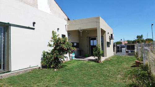 Casa - Melchor Romero