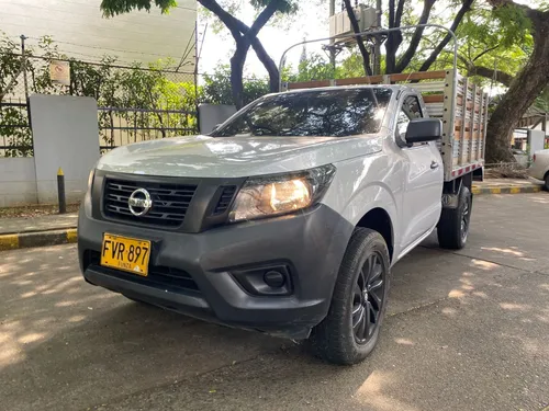 Nissan Frontier 4x2 2.5 2020