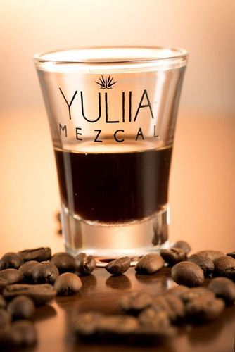 Licor A Base De Mezcal Sabor Café Yuliia 500ml