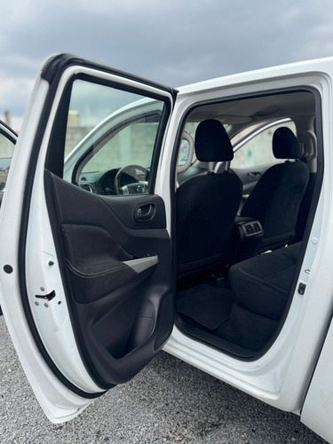 Impecable Np300 2019 ,estándar ,doble Cabina, Enllantada