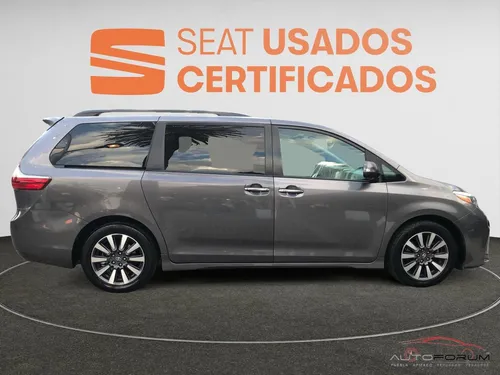 Toyota Sienna 3.5 Limited At