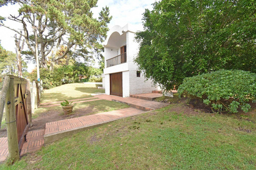 Imagen 16 de 17 de Venta Casa 4 Dormitorios Golf Punta Del Este