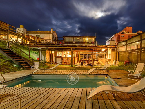 La Casa De Las Boyas En Punta Del Diablo