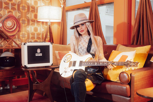 Amplificador De Guitarra Orange Crush 20rt Orianthi 20w Whit