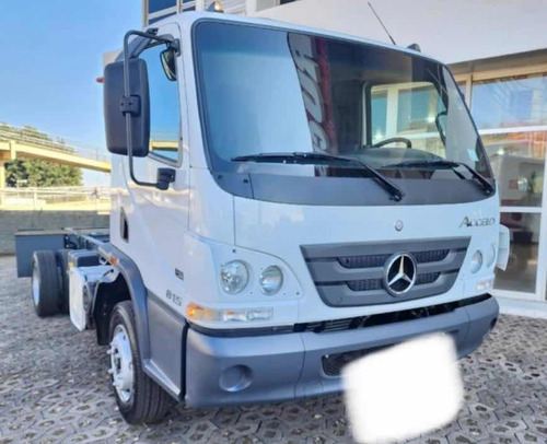 Mercedes Benz Accelo Ano 2013 No Chassi