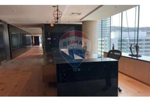 Hermosa Oficina Con Leed Gold En Las Condes