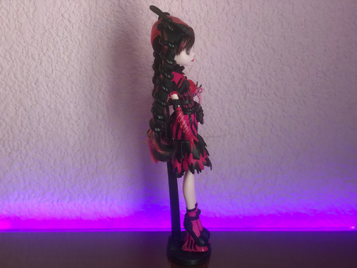 Muñeca Monster High Draculaura Sweet Screams Collector. (Usado)