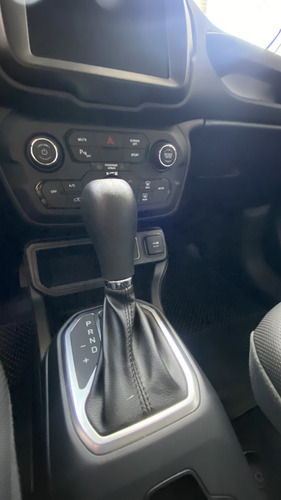 Jeep Renegade 1.8 Limited Flex Aut. 5p 6 marchas